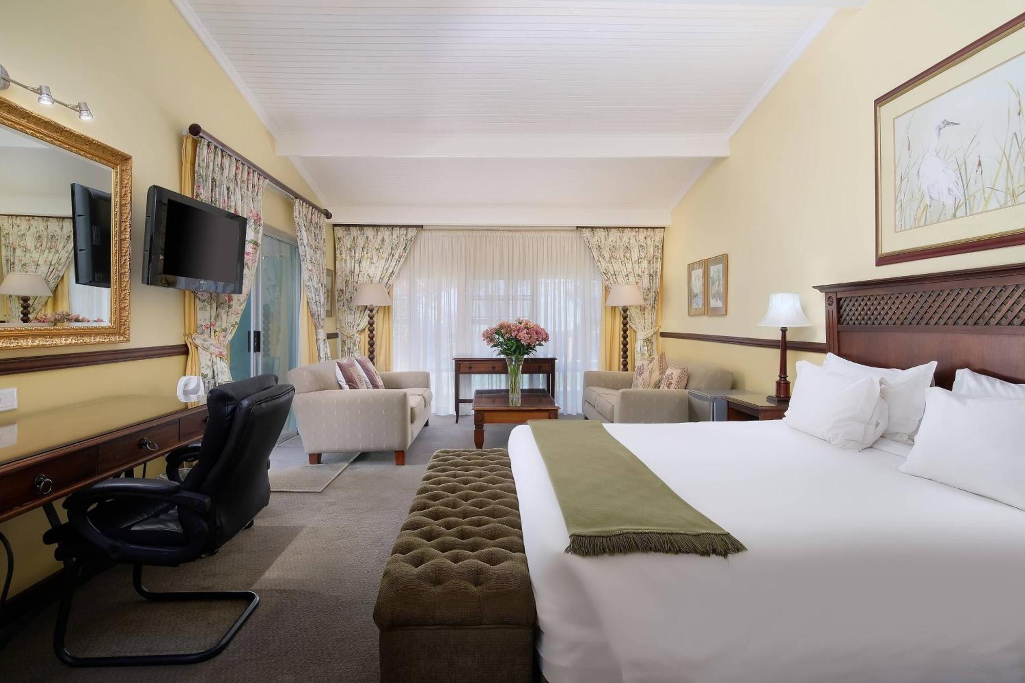 Protea Hotel By Marriott Polokwane Ranch Resort Exterior photo